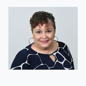 Meet your Posher, Bobbi